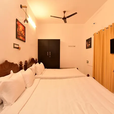 Chez Linda Home Stay Pondicherry Exterior photo